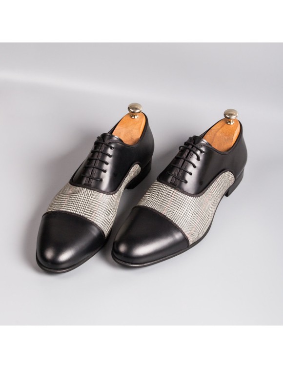 Men's Black Small Leather Oxford Shoes