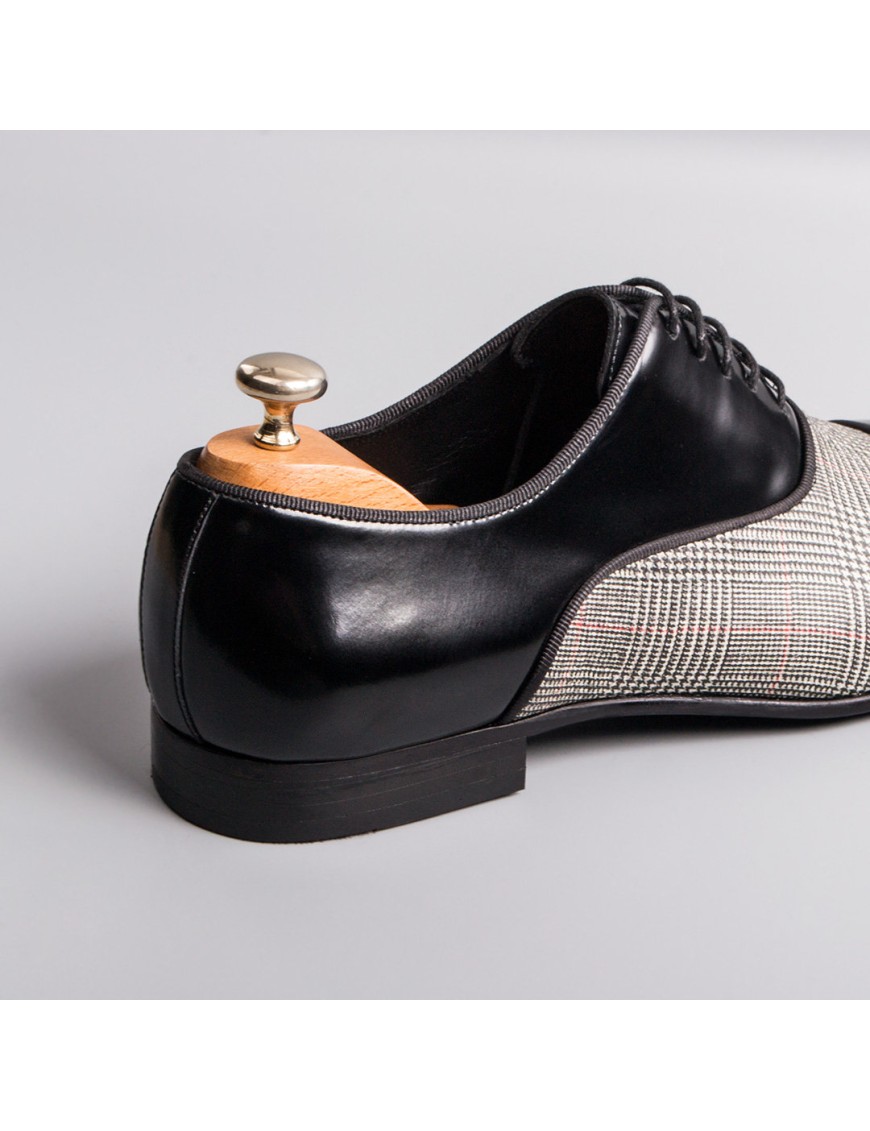 Men's Black Small Leather Oxford Shoes